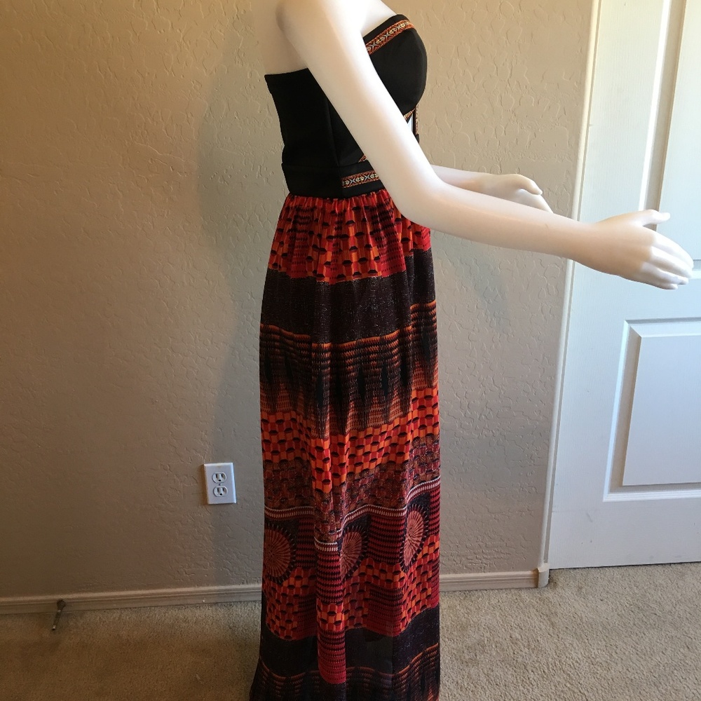 San Souci Tribal Patterned Cut-Out Maxi Dress - Picture 3 of 5